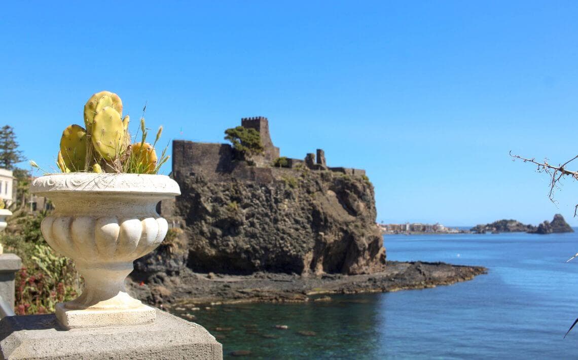 Catania Airport to Aci Castello