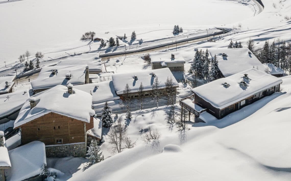 Chambery Airport to Tignes