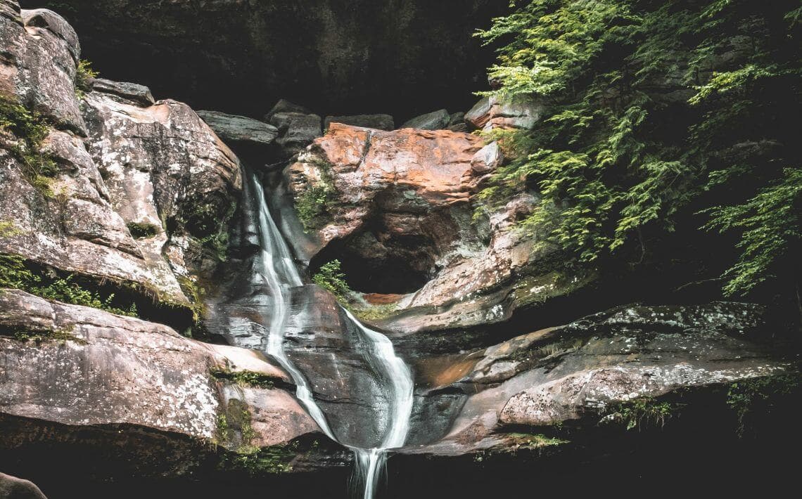 Columbus Airport to Hocking Hills