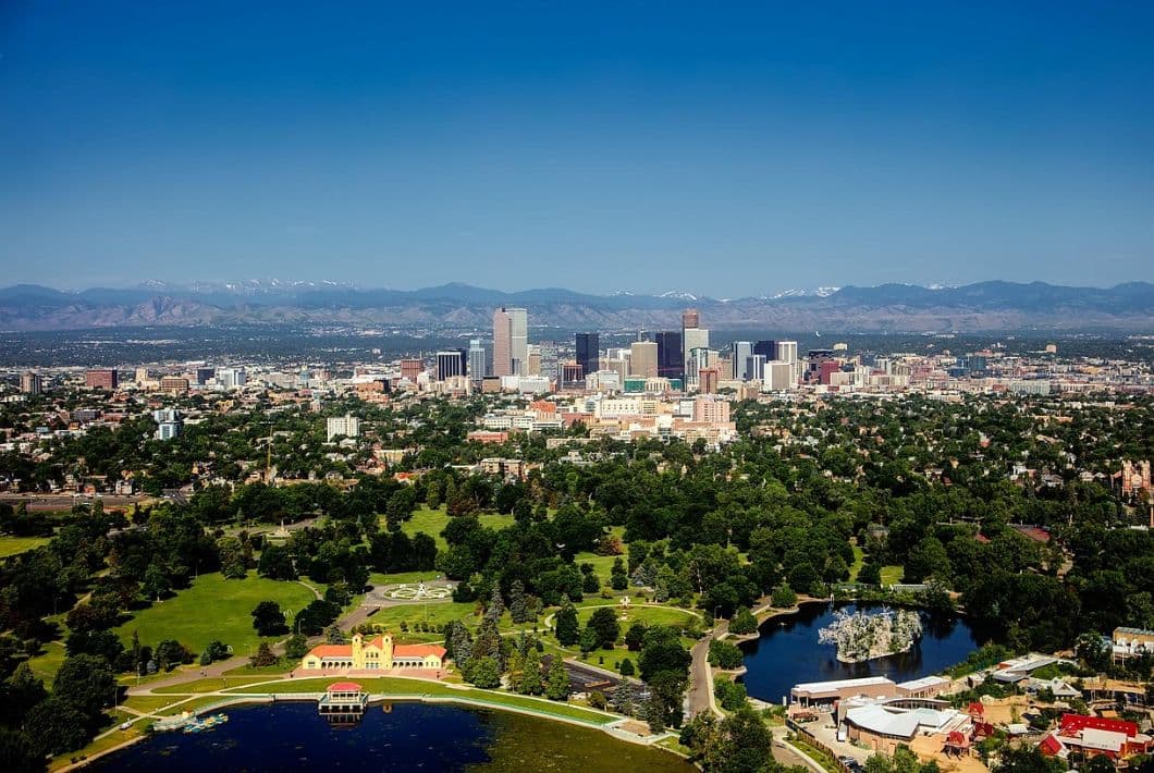 Denver International Airport to Boulder Co