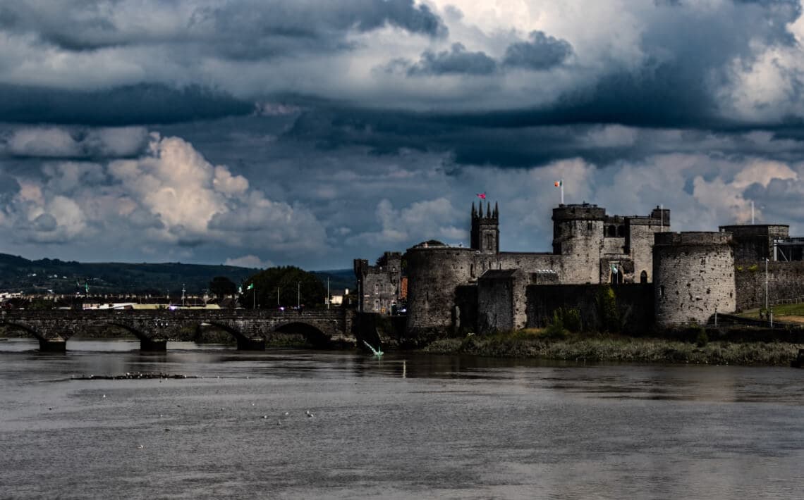 Dublin Airport to Limerick