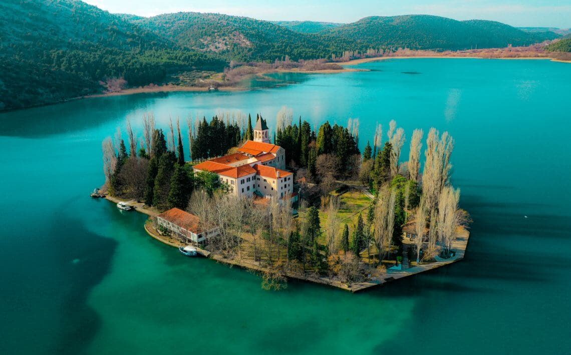 How to Get from Dubrovnik Airport to Cavtat?