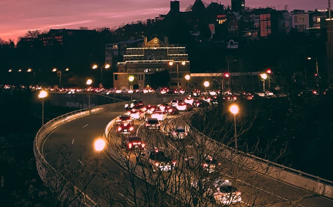 Dulles Airport to Georgetown