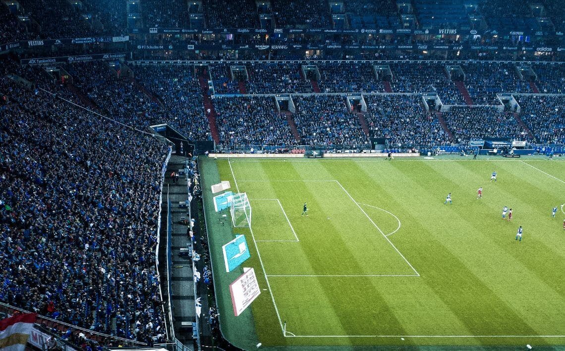 Dusseldorf Airport to Gelsenkirchen Veltins Arena Aufschalke