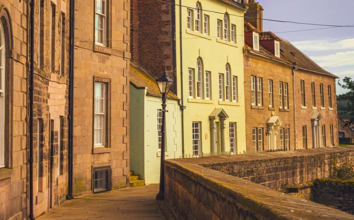 Edinburgh Airport to Berwick Upon Tweed