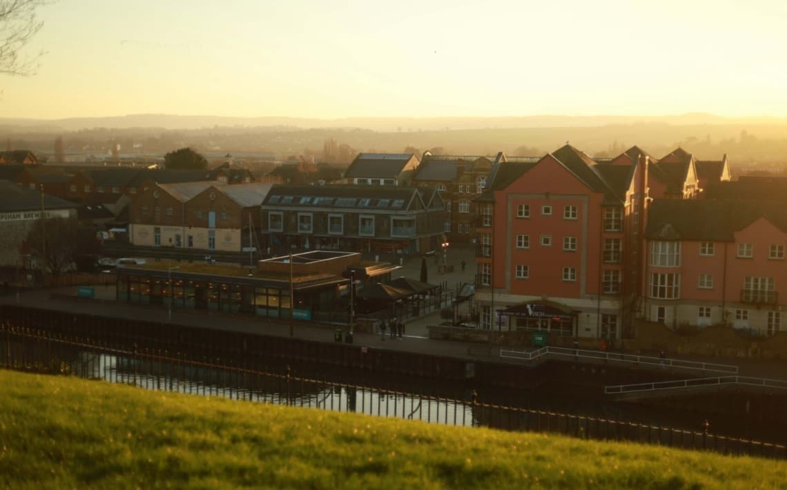Exeter Airport to Devon