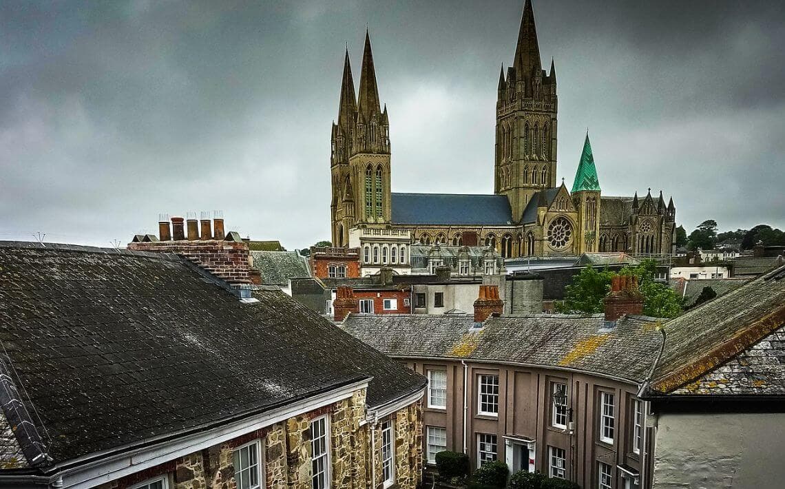 Exeter Airport to Truro