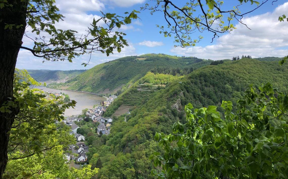 Frankfurt Hahn Airport to Brodenbach