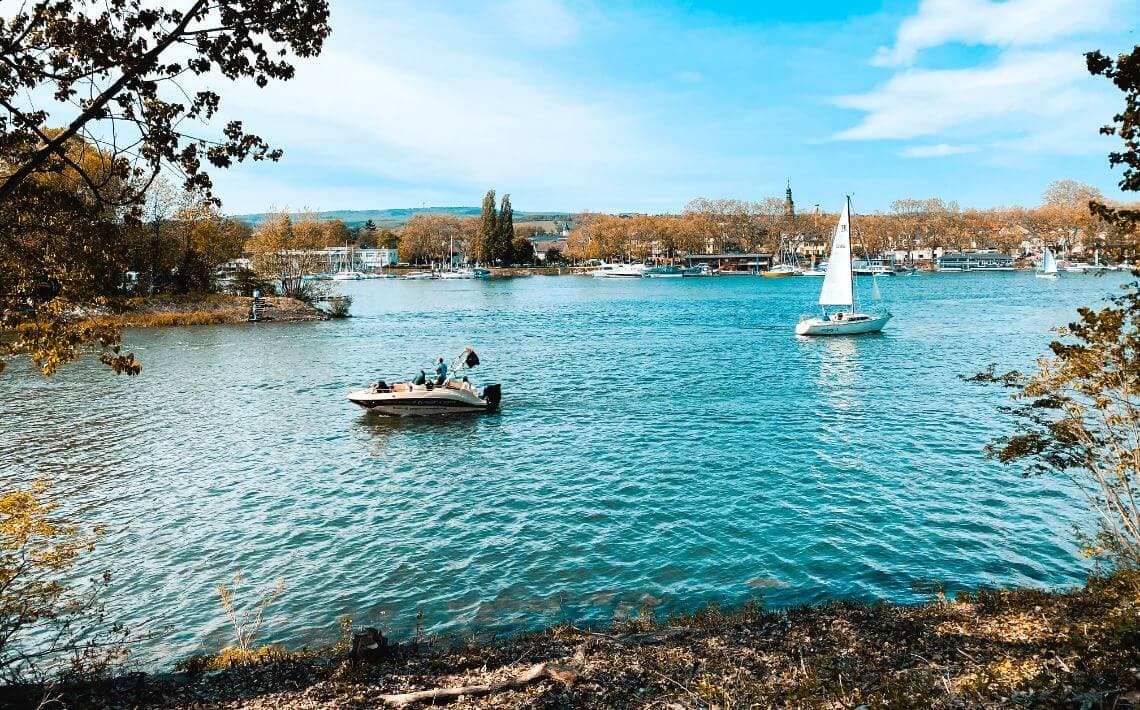 Frankfurt Hahn Airport to Wiesbaden