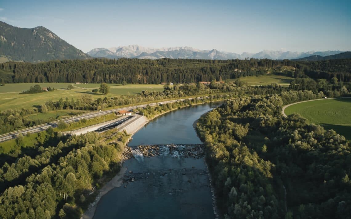 Friedrichshafen Airport to Immenstadt