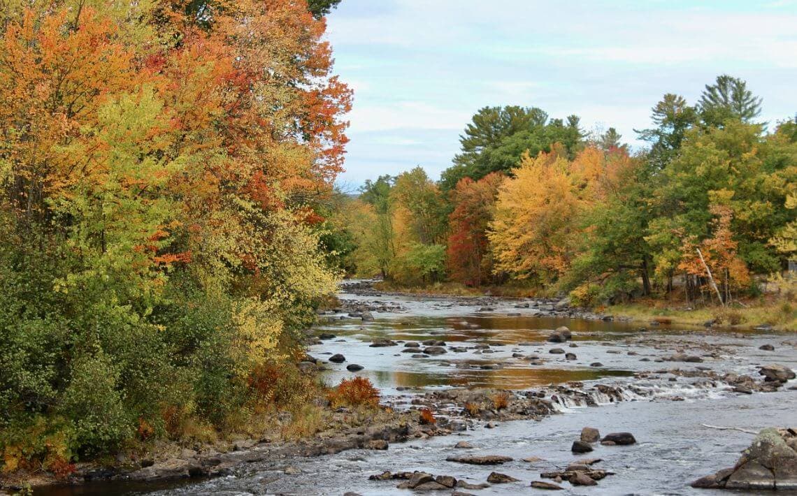 Gatwick Airport to Chippenham