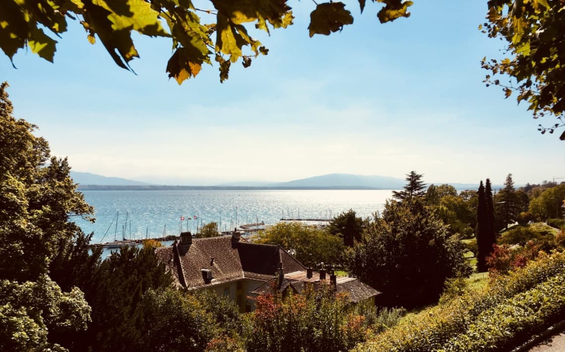 Geneva Airport to Nyon