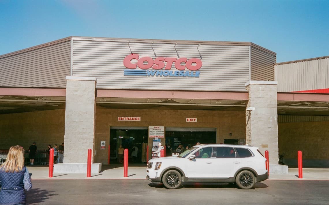 Kona Airport to Costco