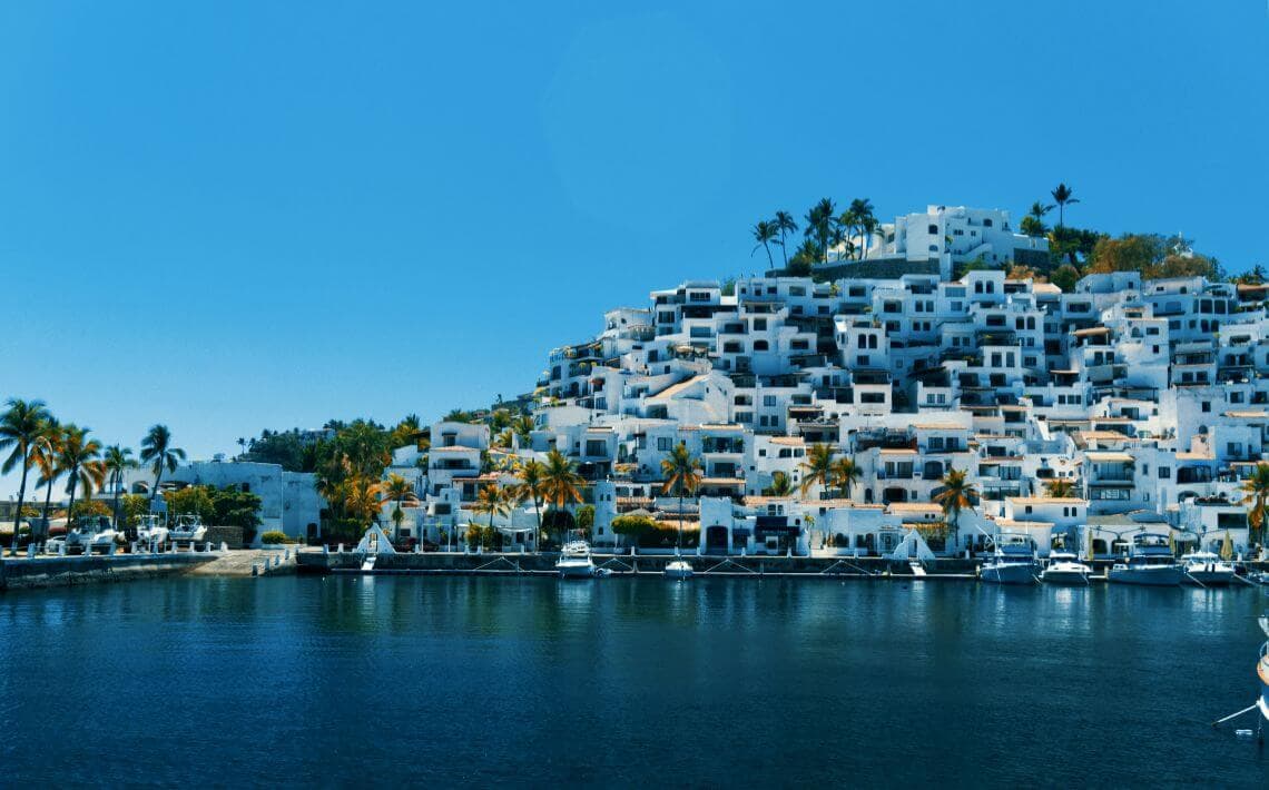 Guadalajara Airport to Manzanillo