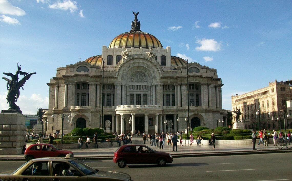 Guadalajara Airport to Uruapan