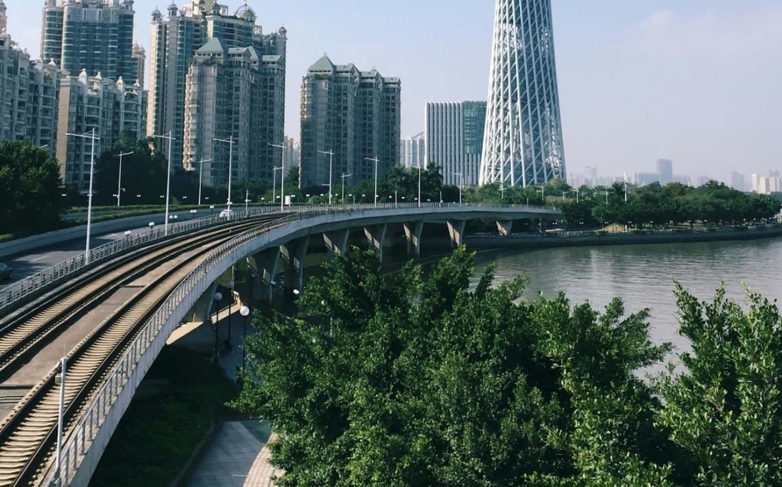 Guangzhou Baiyun Airport to Guangzhou East Railway Station