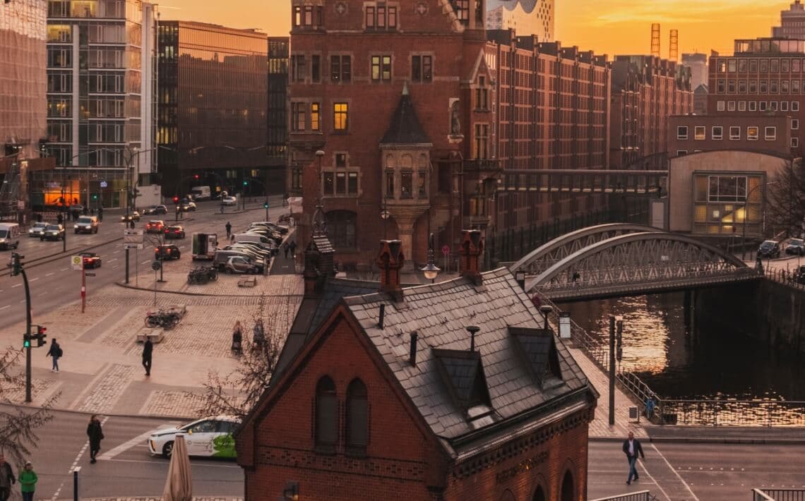 Hamburg Airport to Hamburg Messe