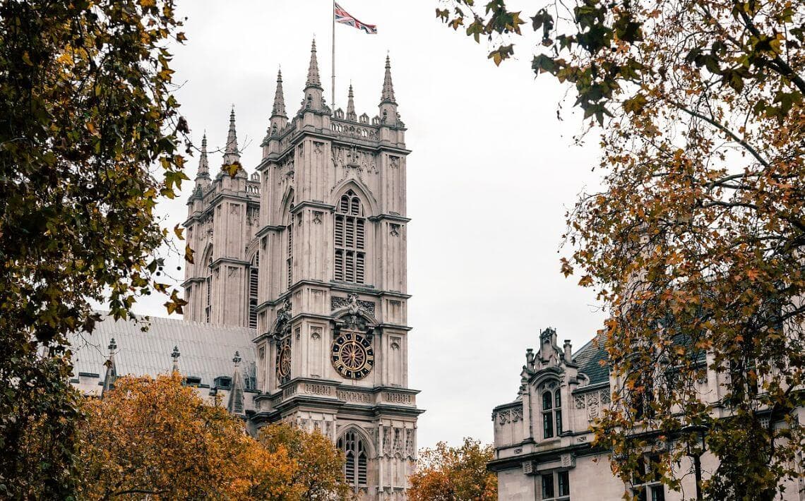 Heathrow Airport to London Euston