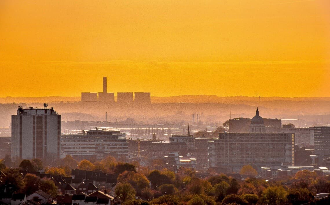 Heathrow Airport to Nottingham