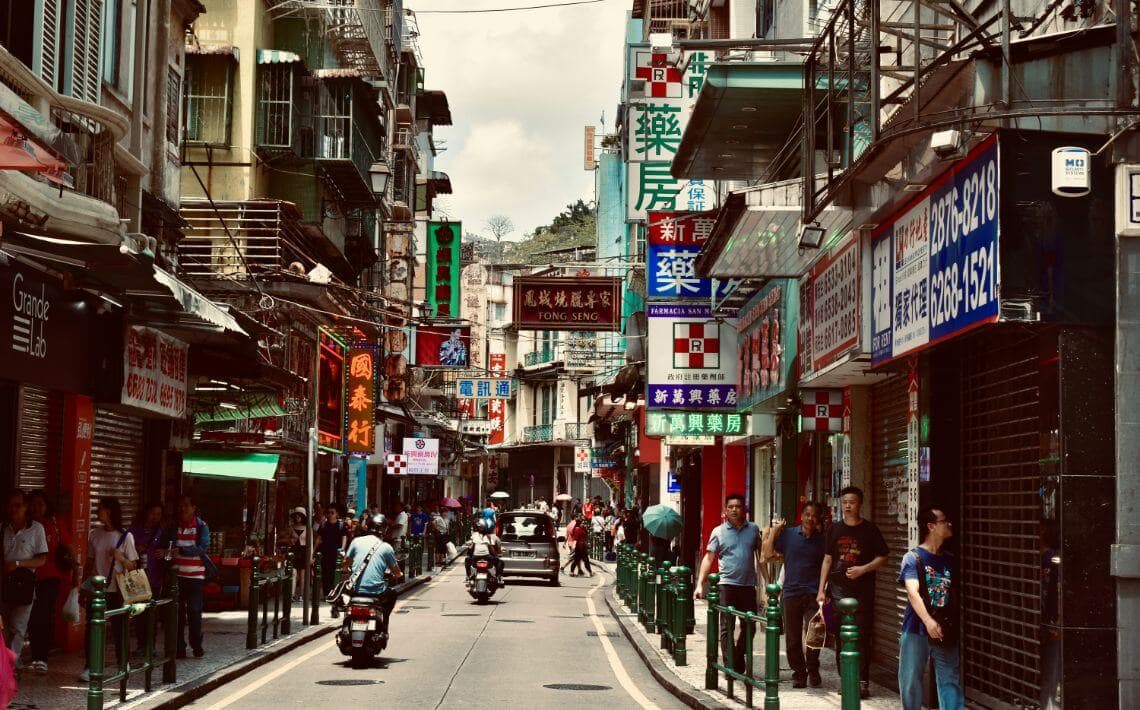 Hong Kong International Airport to the Hong Kong-Zhuhai-Macau Bridge