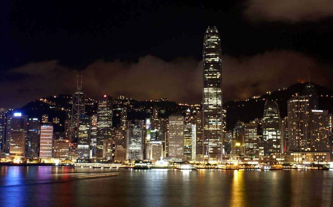 Hong Kong International Airport to The International Commerce Centre