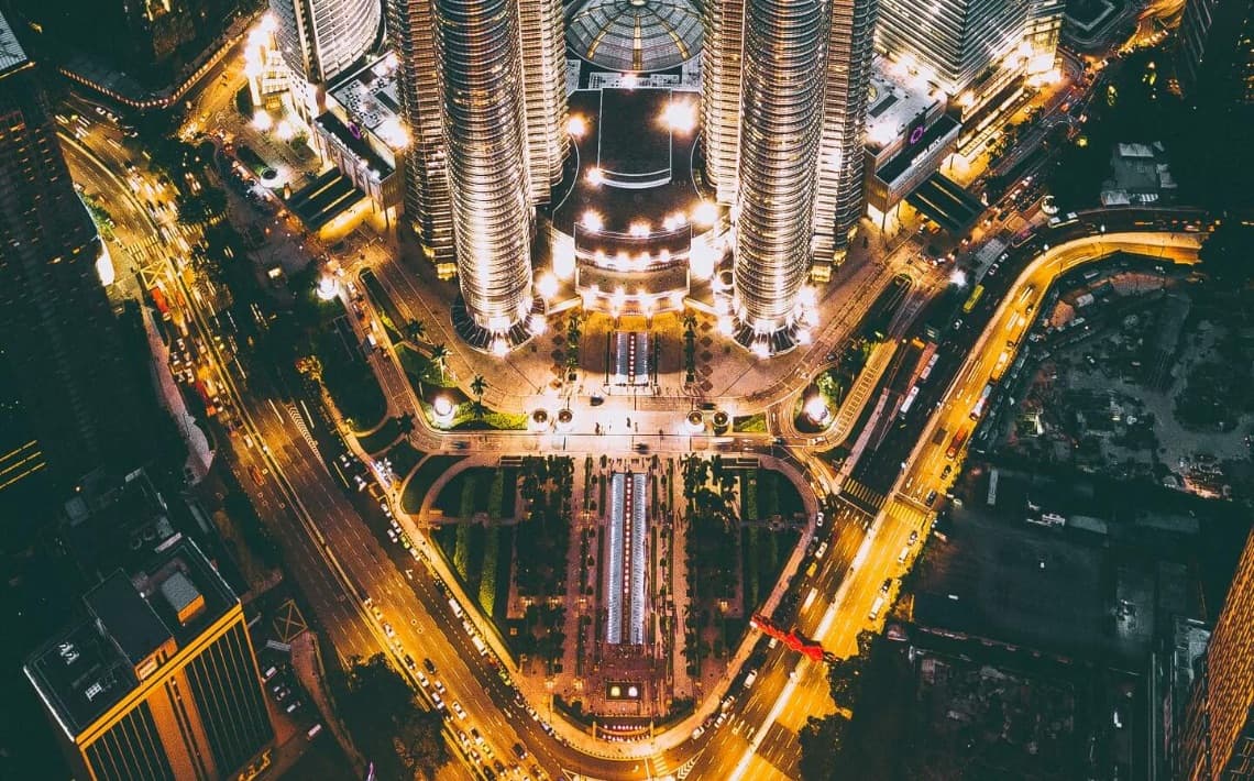 Houston George Bush Airport to ExxonMobil Building