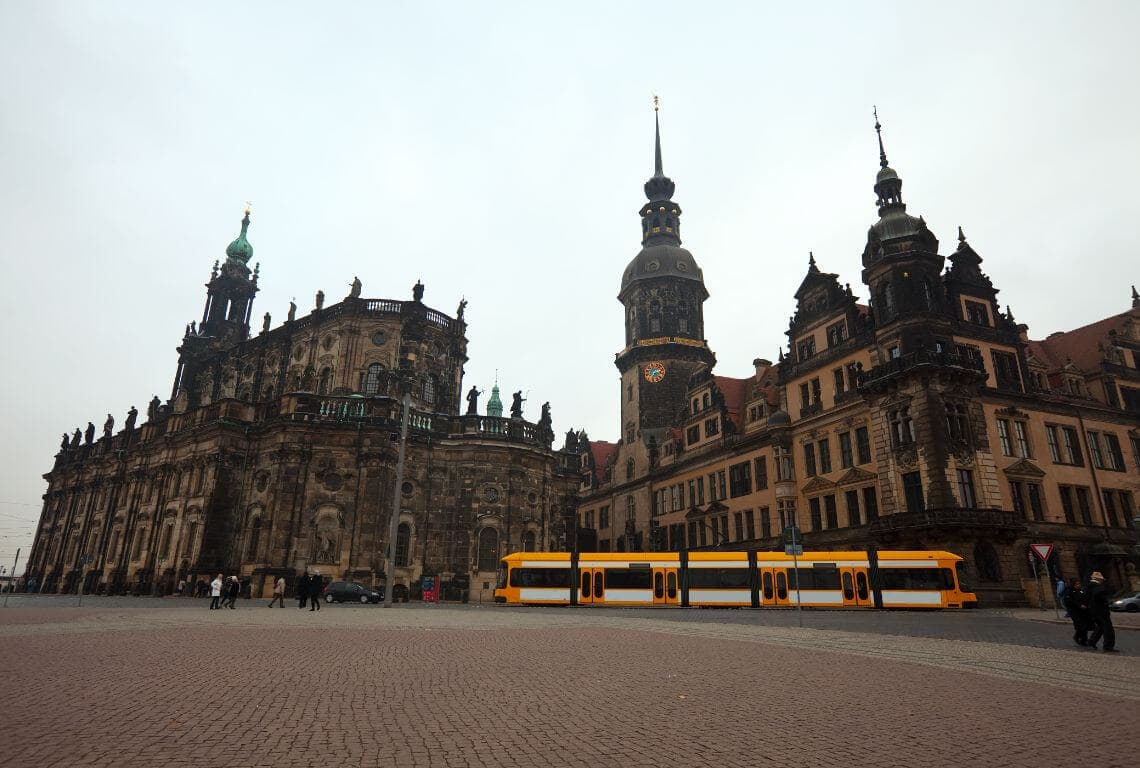 How to Get from Hamburg Airport to City Centre?