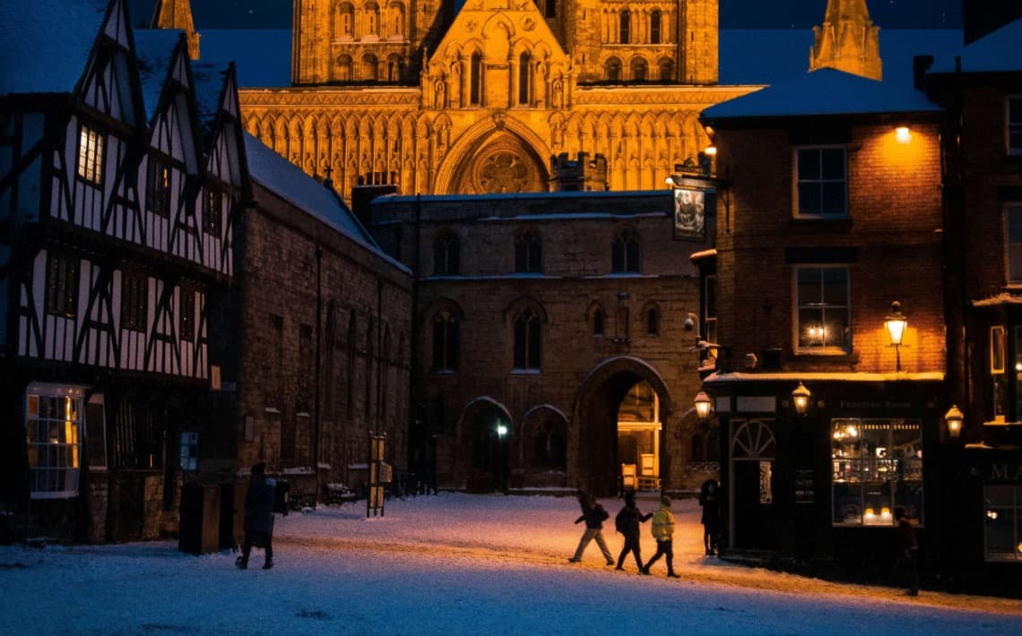 Humberside Airport to Lincoln