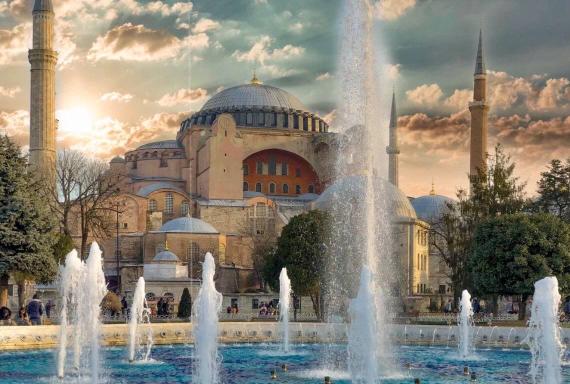 How to get from Istanbul Airport to Hagia Sophia?