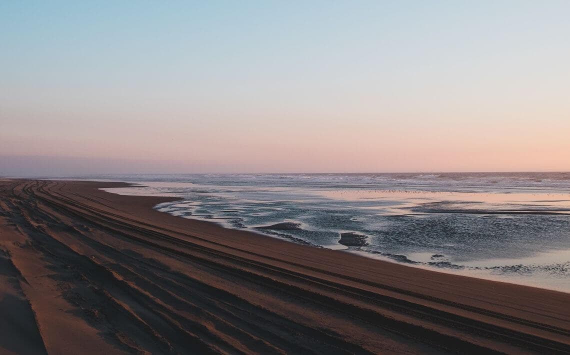 John Wayne Airport to Long Beach