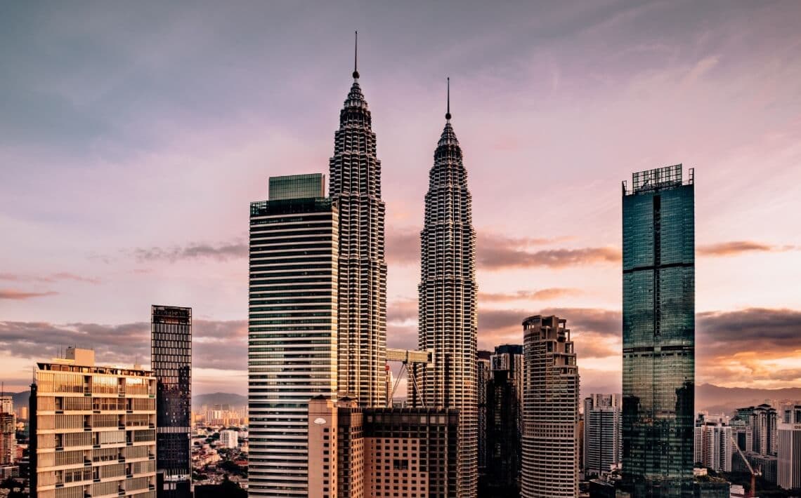 Kuala Lumpur Airport to Petronas Towers