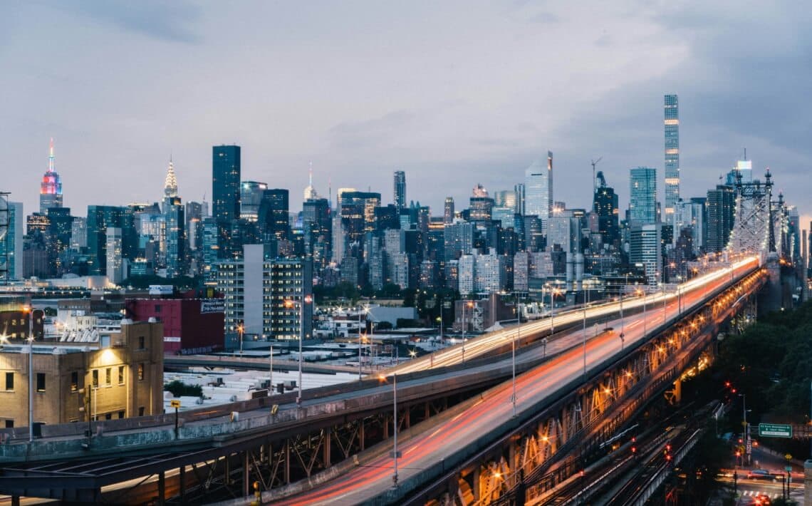 LaGuardia Airport to Flushing