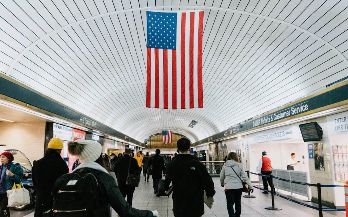 LaGuardia LGA Airport to Penn Station