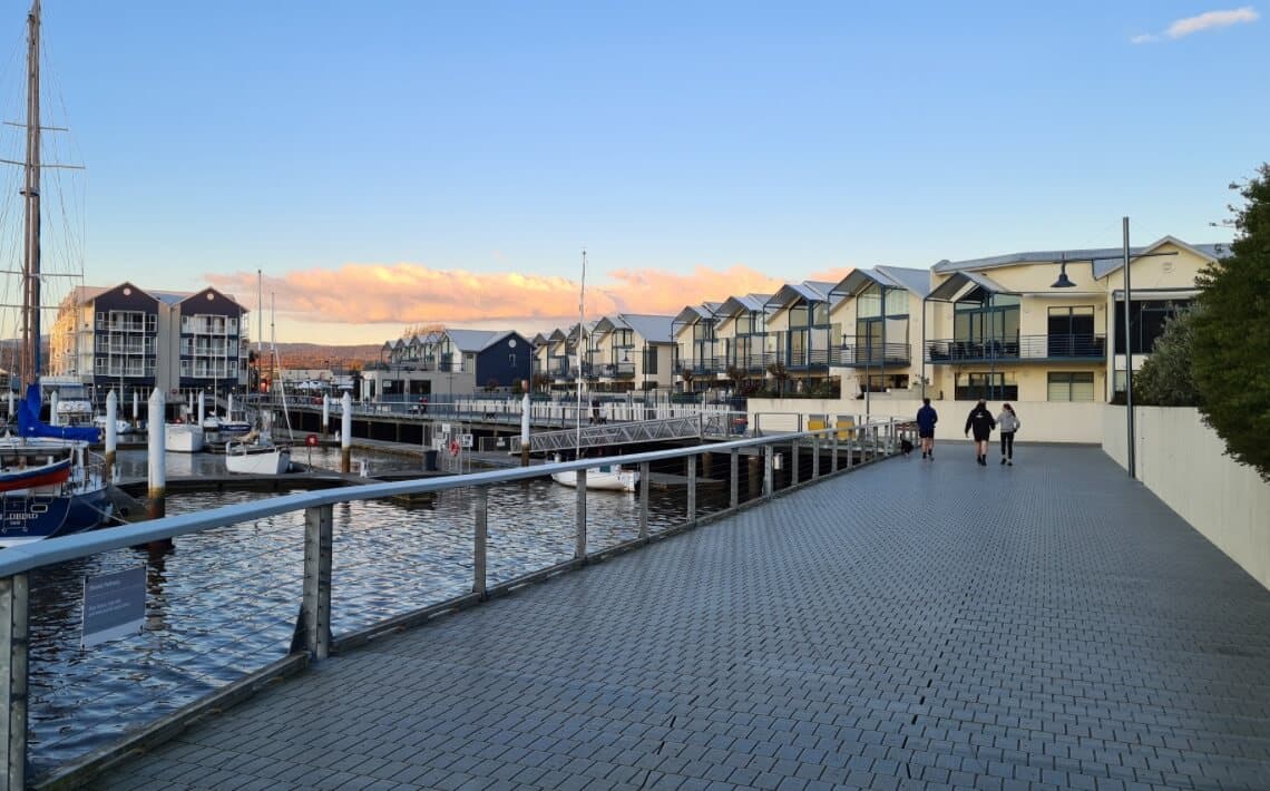 Launceston Airport to Launceston CBD