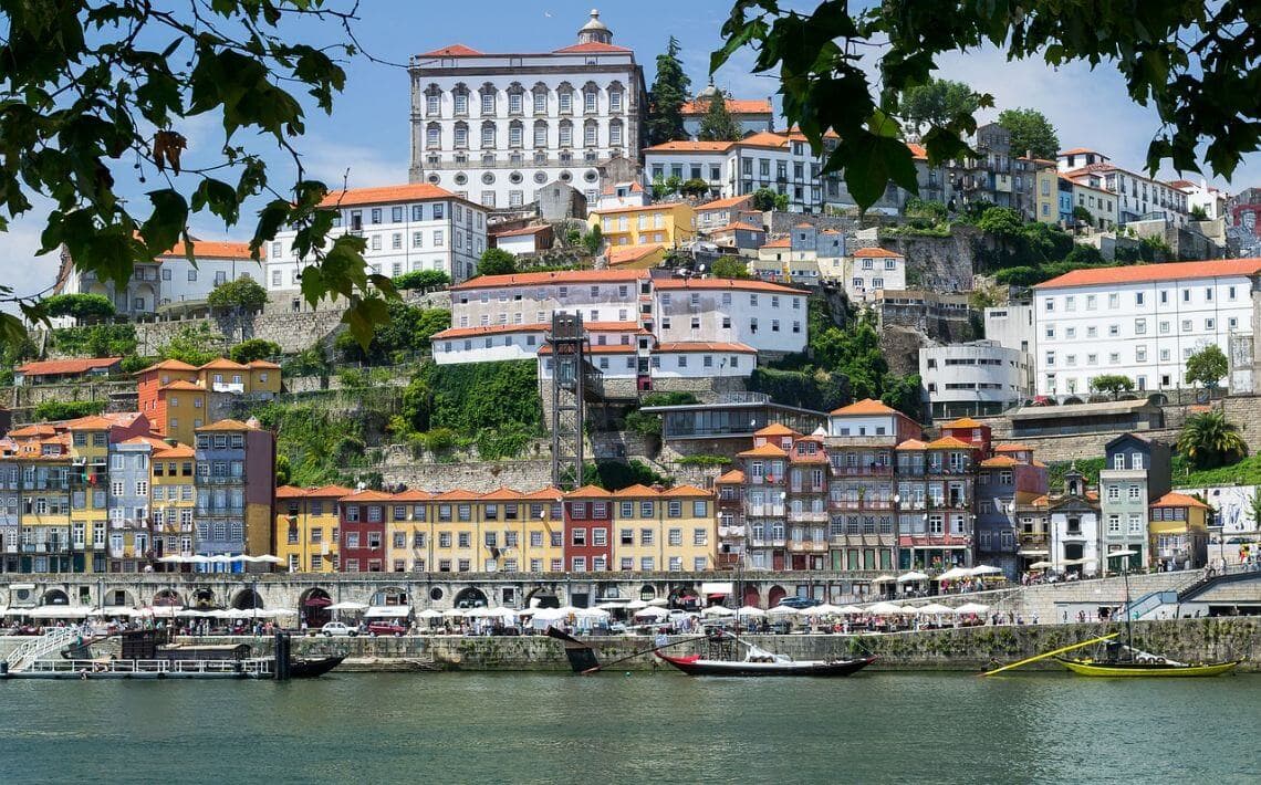 Lisbon Airport to Terras da Comporta Golf Course