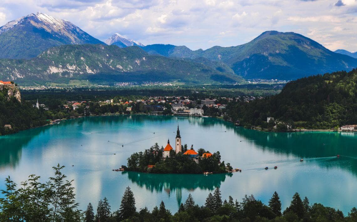 How to Get from Ljubljana Airport to Lake Bled?