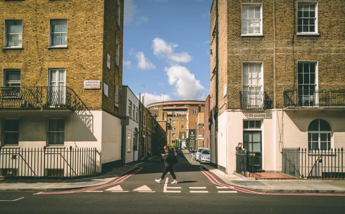 London Gatwick Airport to Reading