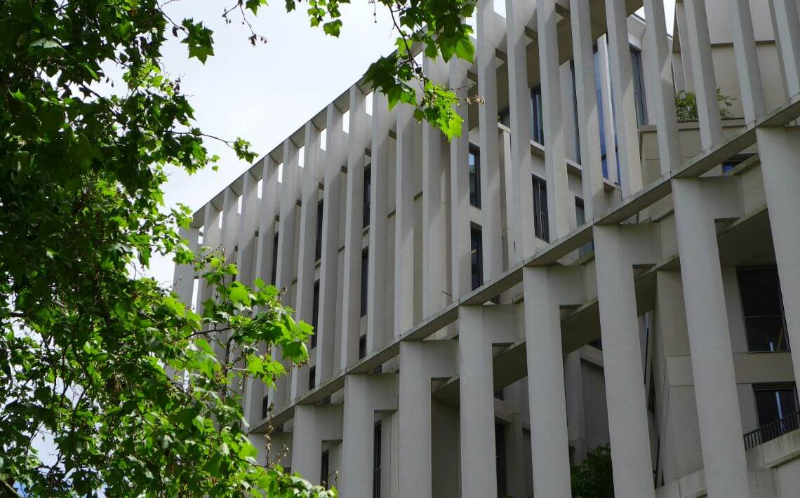 London Heathrow Airport to London School of Economics