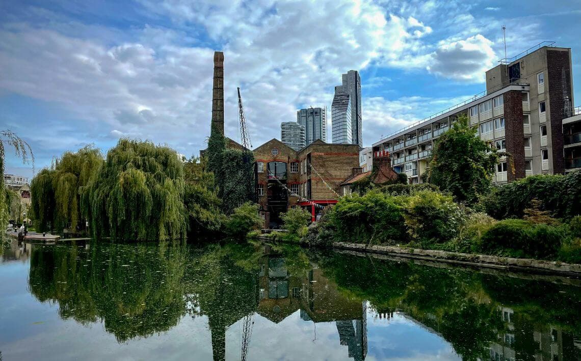 London Stansted Airport to Reading