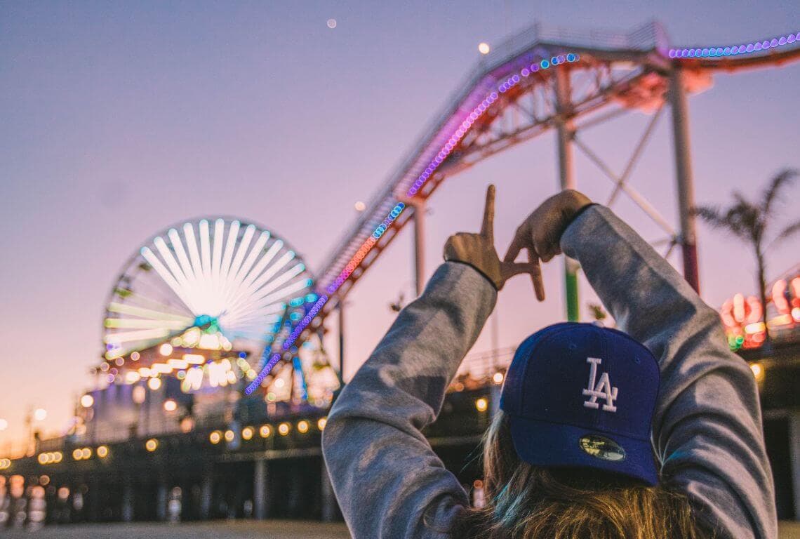 How to Get from Los Angeles Airport to City Centre