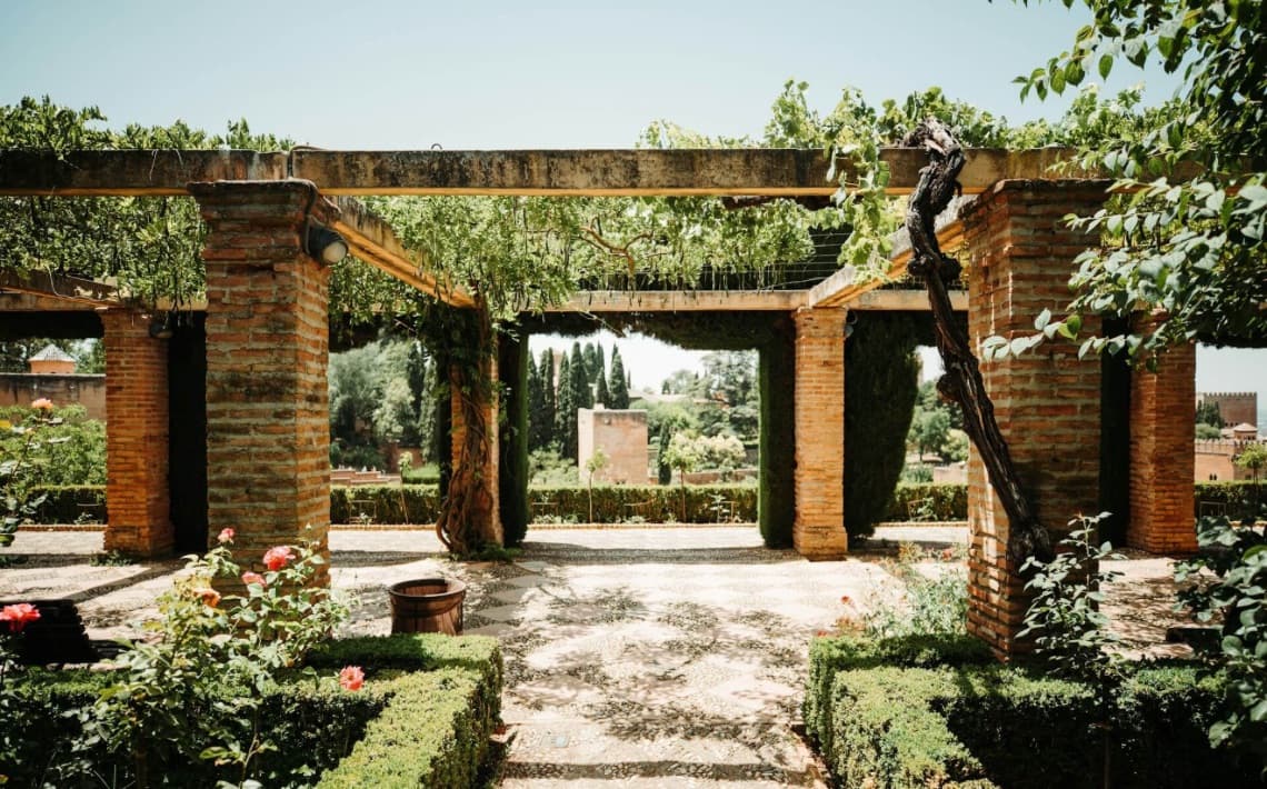 Los Angeles LAX Airport to Alhambra Golf Course