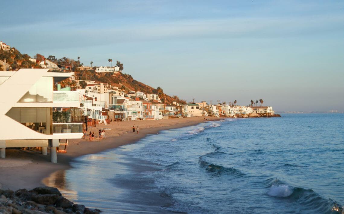 Los Angeles LAX Airport to Malibu