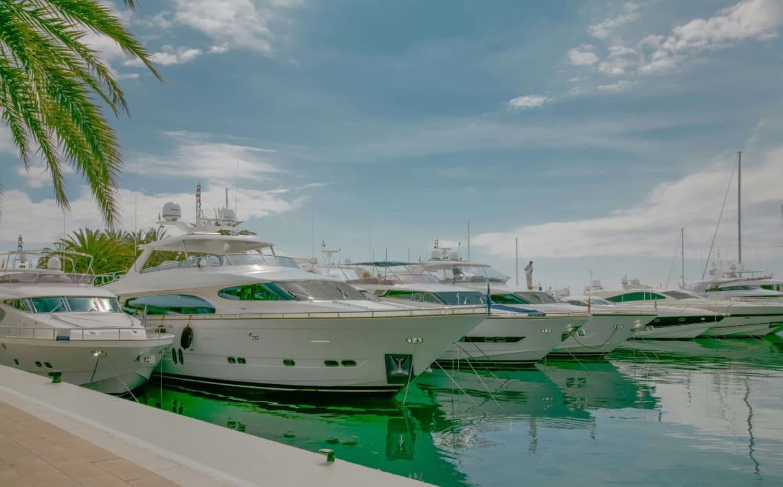 Mallorca Airport to Portals Nous