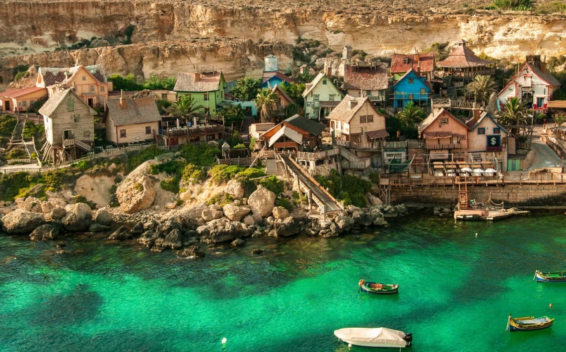 Malta Airport to Qawra