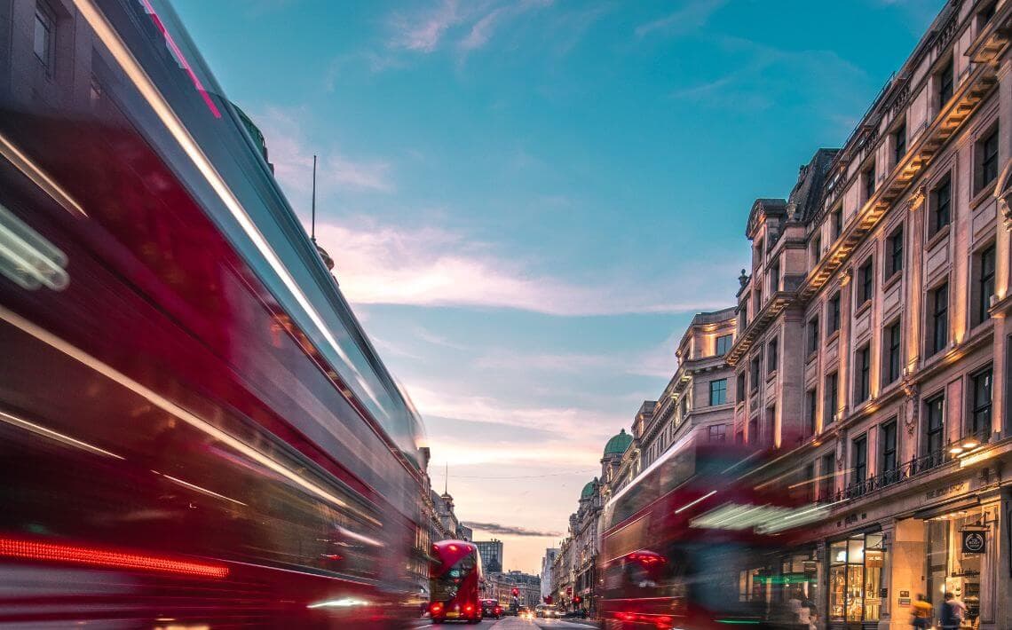 Manchester Airport to Manchester Piccadilly