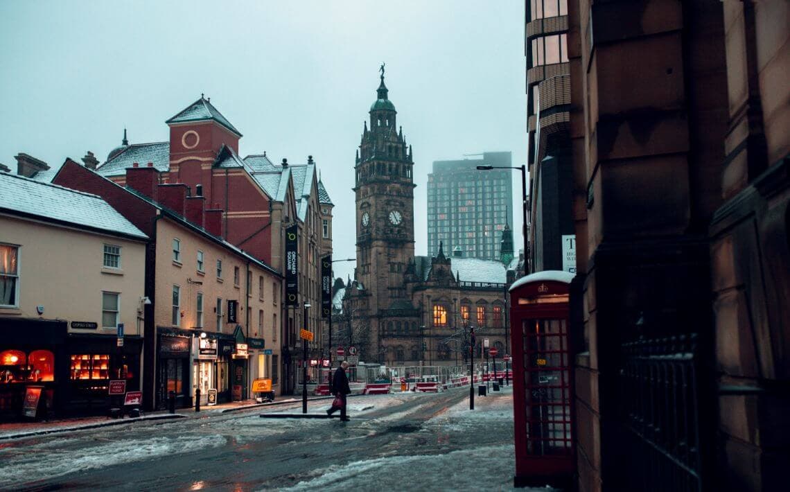 Manchester Airport to University of Sheffield