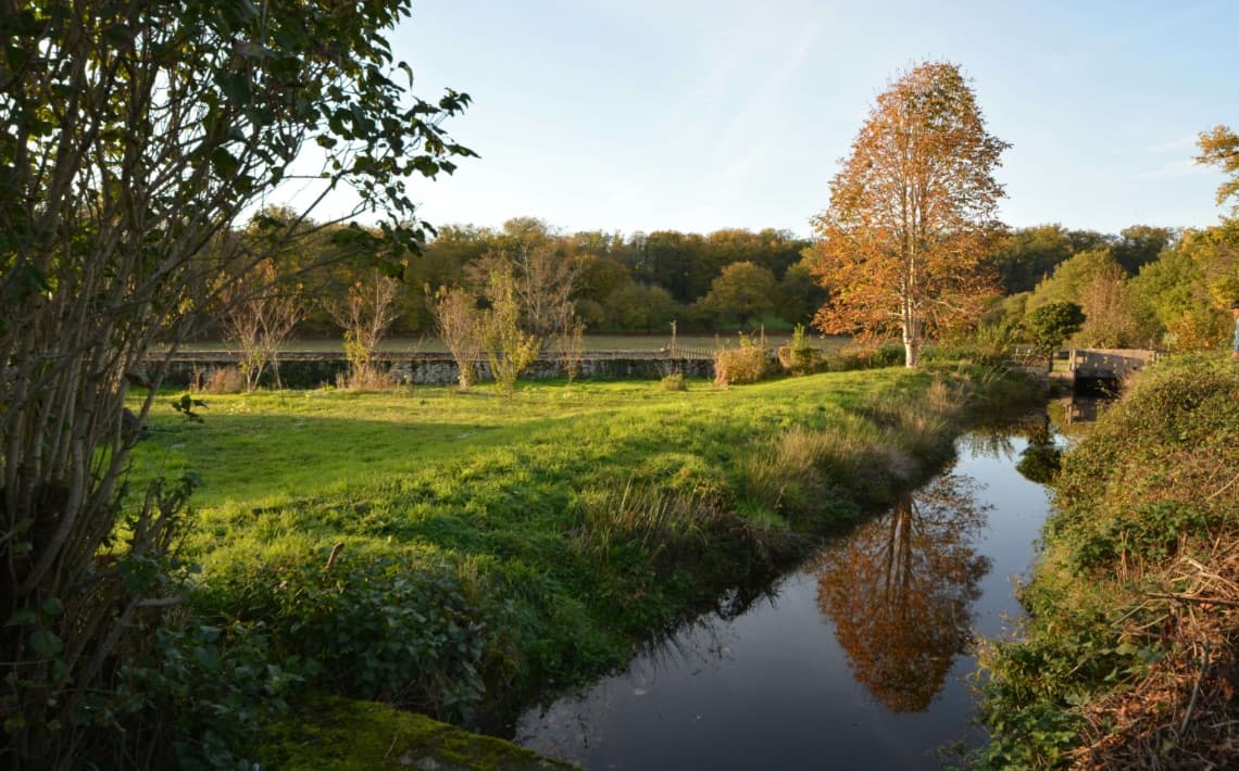 Manchester Airport to Walkden