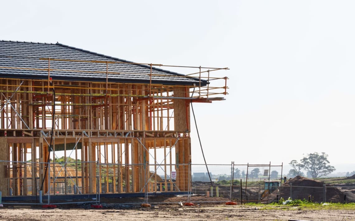 Melbourne Airport to Clyde North