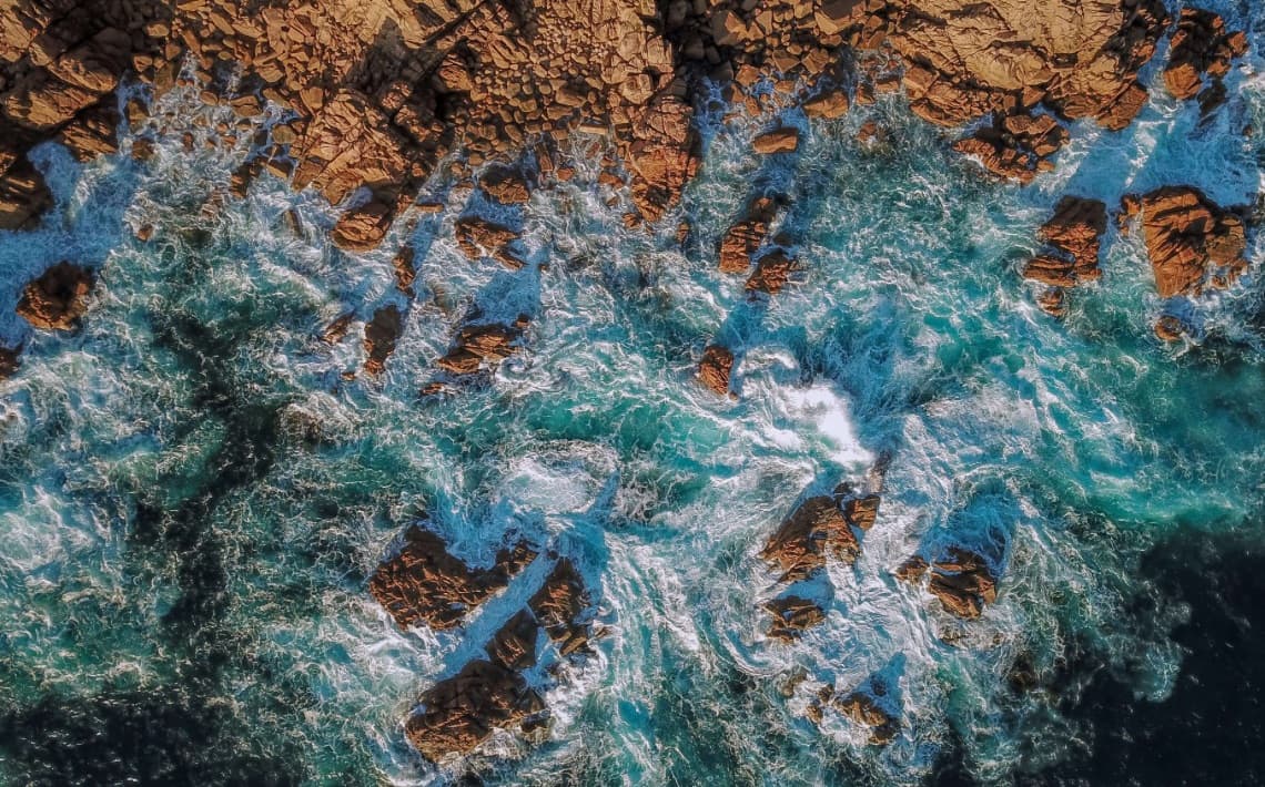 Melbourne Airport to Endeavour Hills