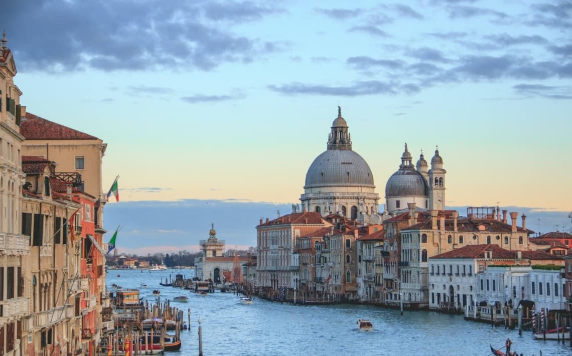 Milan Bergamo Airport to Venice